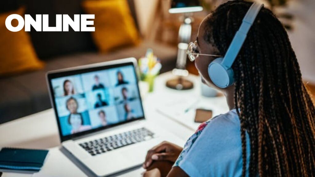Online vs Offline Education: Which is More Effective?