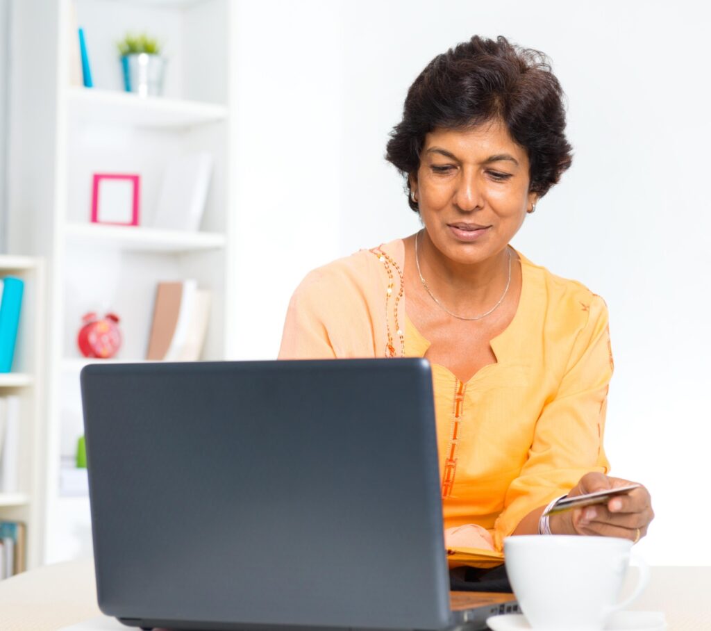 Housewives ke liye Digital Marketing kaise shuru kare – Ghar baithe extra income kaise ho sakti hai aur apko aage badne me madad mile.